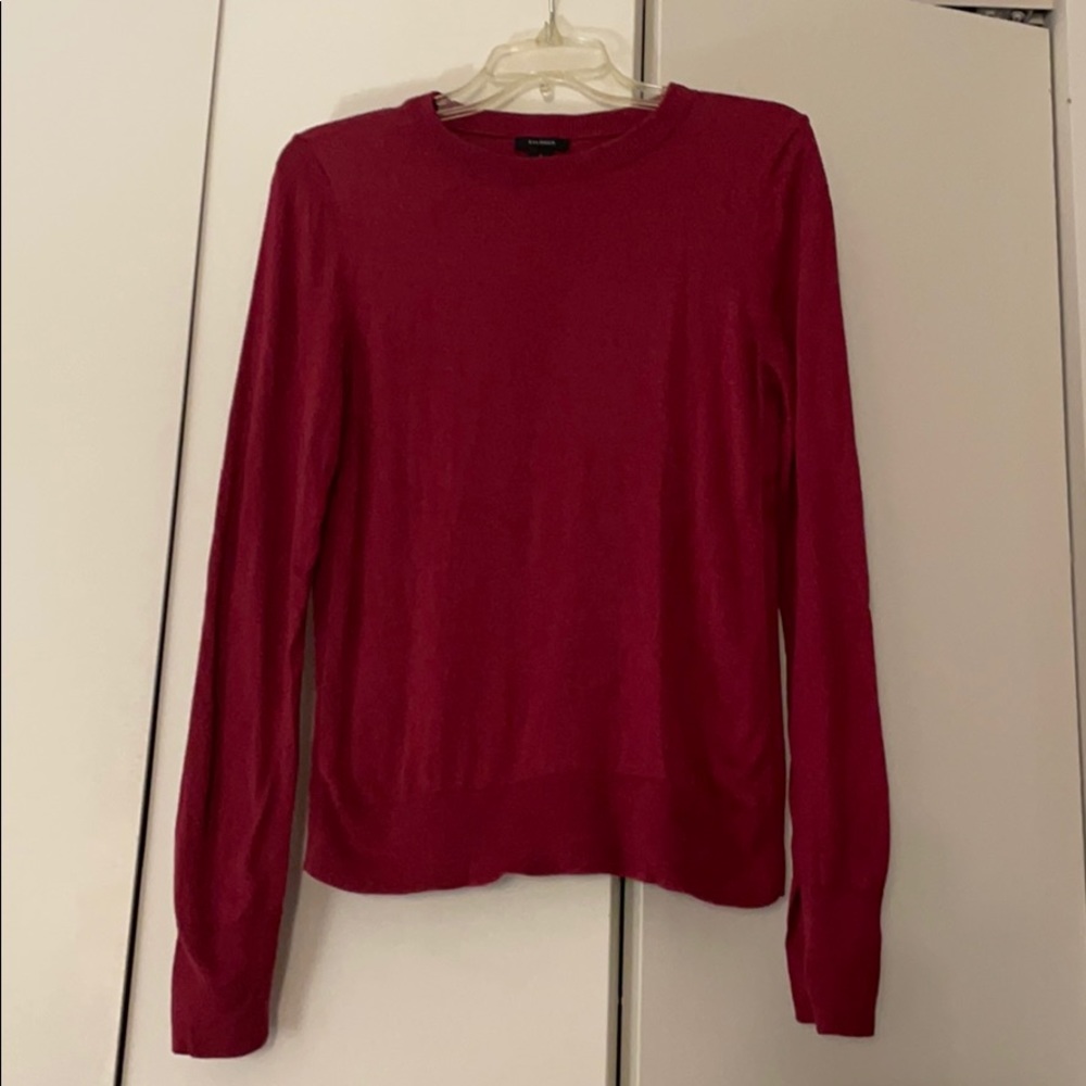Long sleeve sweater top